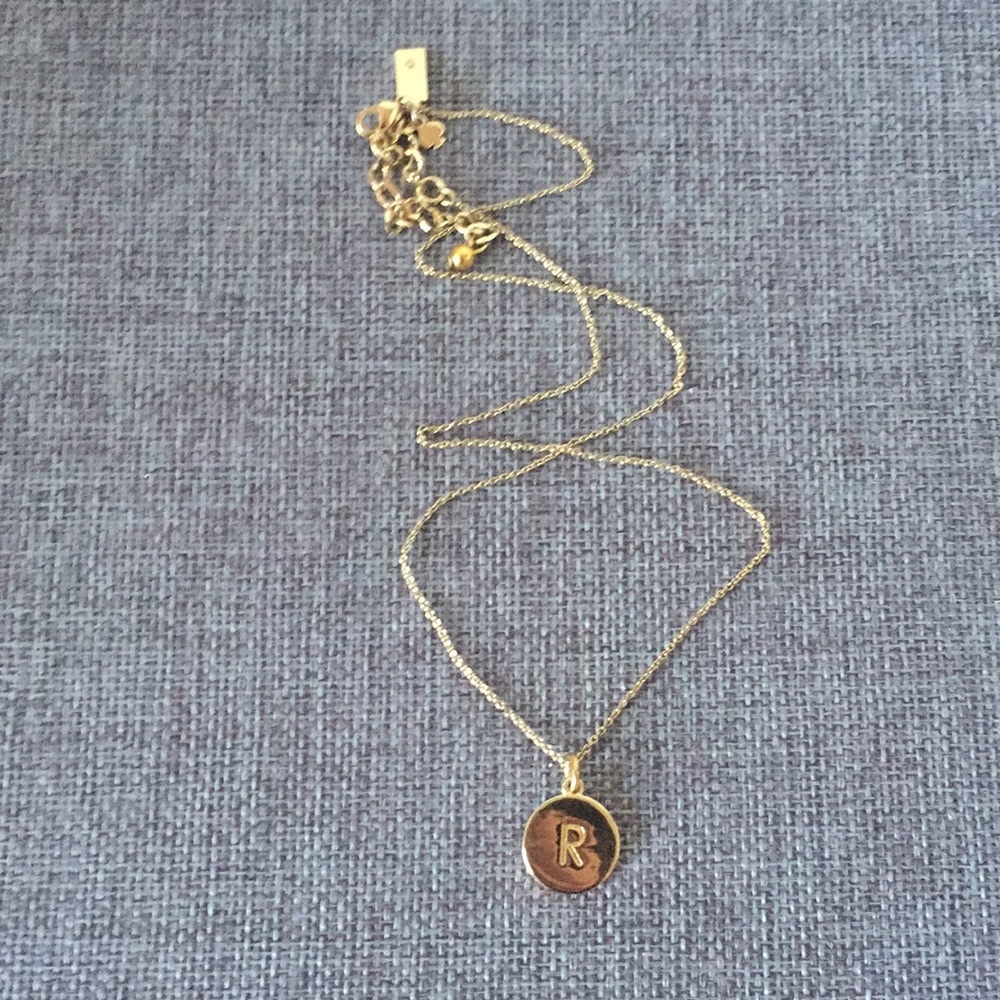 Gold Pendant Necklace